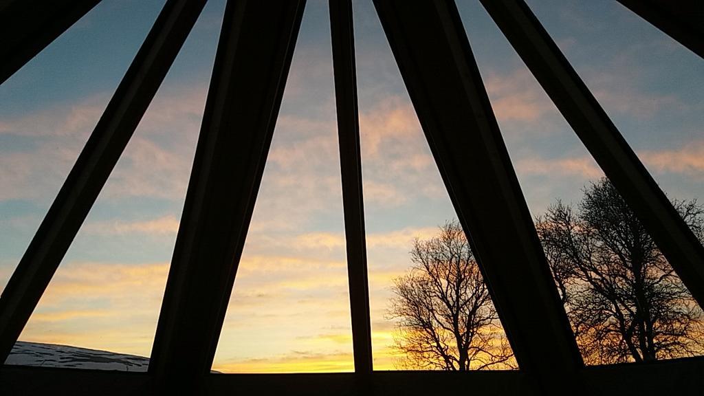 Apartament Hessdalen Ufocamp Vårhus Zewnętrze zdjęcie